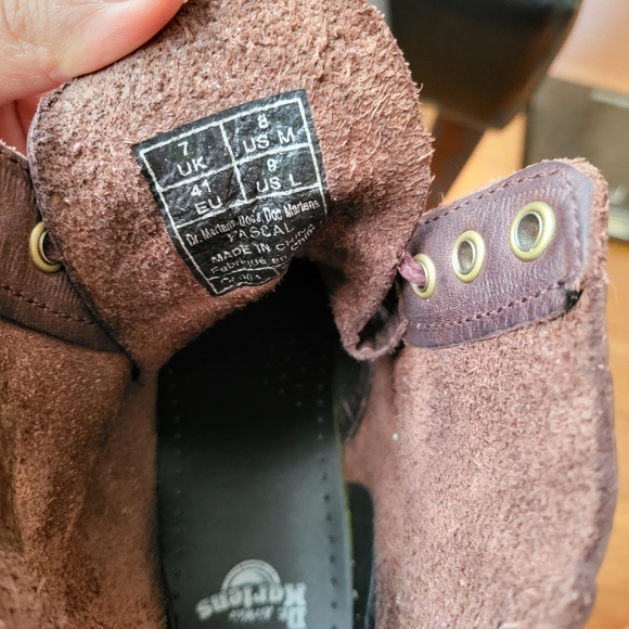 Dr. Martens burgundy boots size 41 - Picture 6 of 6